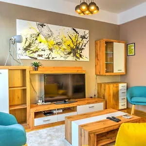 City Central Apartments Aparthotel